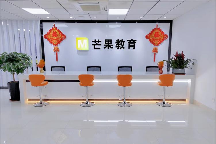 连接世界教育桥梁 多元化服务驱动文化交流与人才发展